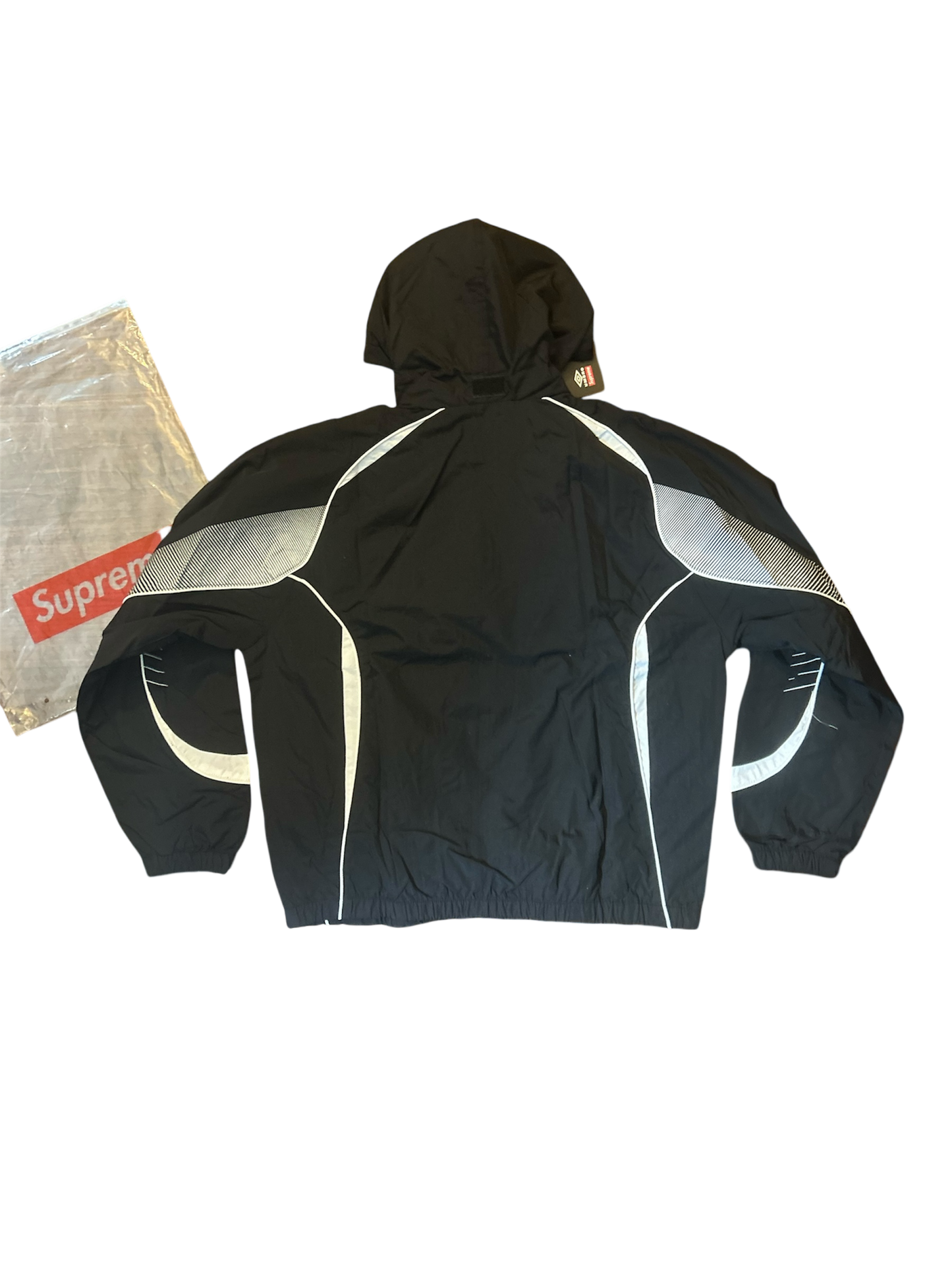 Supreme Umbro Hooded Black Track
Jacket