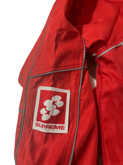 Supreme Reflective Piping
Pullover Red