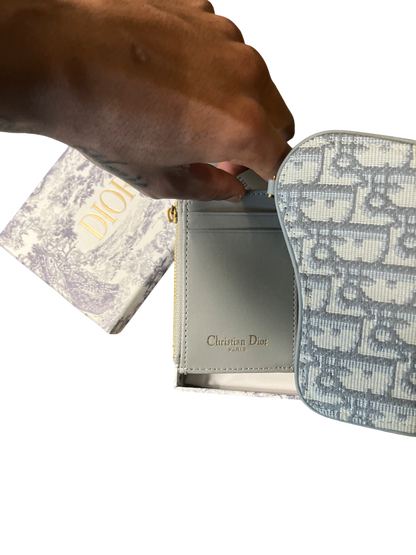 Dior Saddle Lotus Wallet
Oblique Jacquard Grey