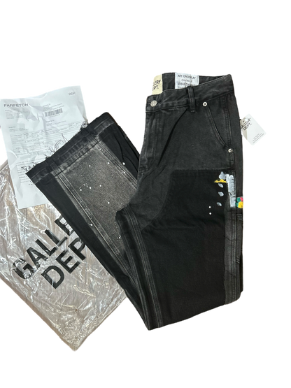 Galley Dept. Painted Carpenter
Flare Black Denim