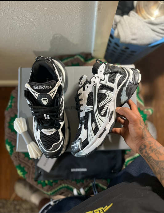 Balenciaga Runner’s