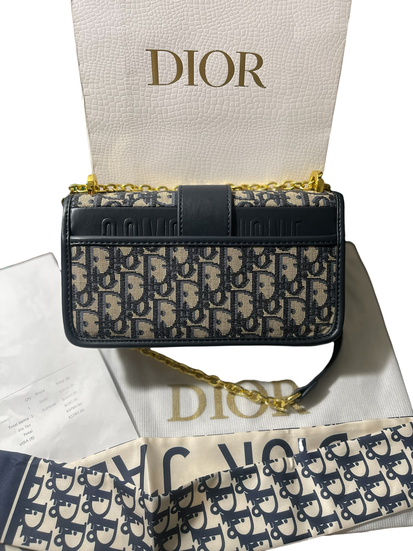 Blue Dior Oblique Jacquard 30
Montaigne Chain Bag