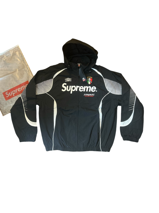 Supreme Umbro Hooded Black Track
Jacket