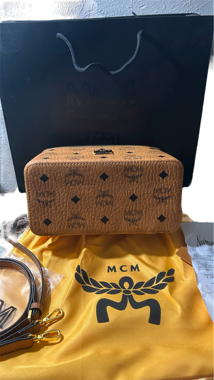 MCM Rockstar Vanity Case In Visetos Original